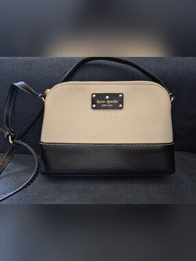 Kate Spade New York Berkeley Lane Hanna Leather Crossbody Purse Bag